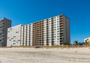 marigotbeach-3-exterior-beach-side.jpg