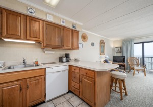 marigotbeach806-10-kitchen.jpg