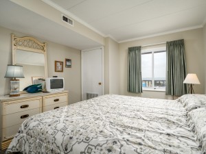 marigotbeach806-16-bedroom.jpg