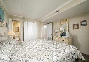 marigotbeach806-17-bedroom.jpg