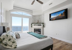 southbeach702-11-primary-bedroom.jpg