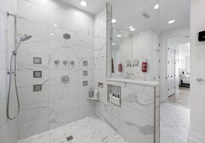 southbeach702-14-primary-bath.jpg