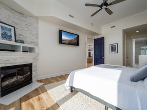 southbeach702-27-primary-bedroom.jpg