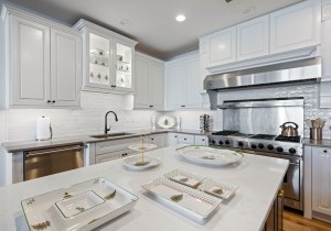 southbeach702-28-kitchen.jpg