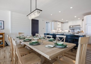 southbeach702-30-dining.jpg