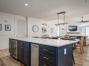 southbeach702-34-kitchen-open-floor-plan.jpg