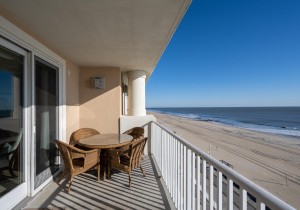 southbeach602-2-balcony-and-view-north.jpg