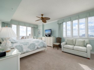 southbeach602-26-primary-suite-2.jpg