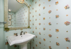 southbeach602-29-half-bath.jpg