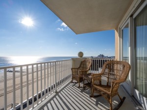 southbeach602-6-balcony.jpg