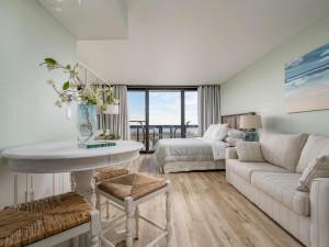 goldensands114-11-living-and-dining.jpg