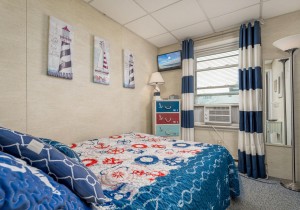 jammer200b-6-bedroom-1.jpg