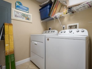 coralseas204-10-laundry.jpg