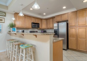 coralseas204-17-kitchen.jpg