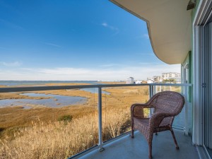 coralseas204-23-balcony.jpg