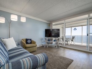 englishtower503-10-living-area.jpg