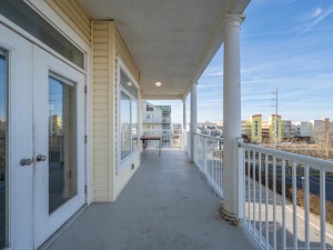 keylargo301-2-balcony.jpg