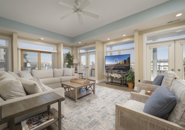 keylargo301-2-living-area.jpg