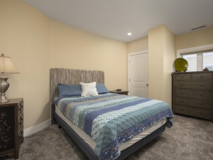keylargo301-21-bedroom-4.jpg