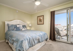 belmare201-23-bedroom-2.jpg