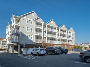 belmare201-5-exterior.jpg