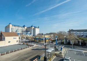 belmare201-7-view-toward-beach.jpg