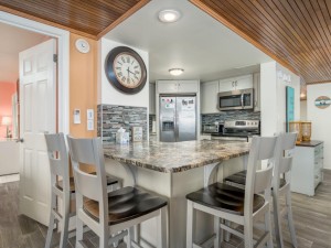 hpn-13h-14-kitchen.jpg