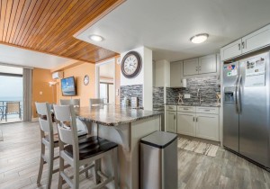 hpn-13h-15-kitchen.jpg