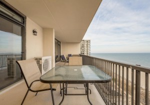 hpn-13h-9-balcony.jpg