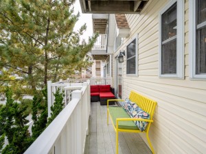 ashorething8a-11-balcony.jpg