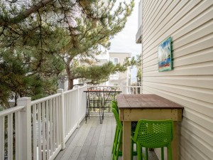 ashorething8a-8-balcony.jpg