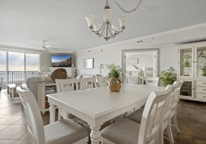 oceansmist302-10-dining.jpg