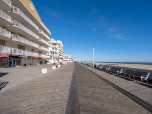oceansmist302-13-boardwalk.jpg