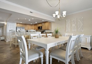 oceansmist302-17-dining-area.jpg