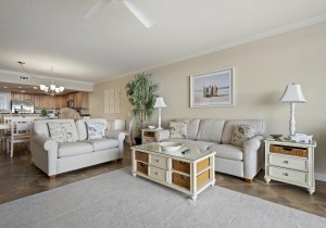 oceansmist302-18-living-area.jpg
