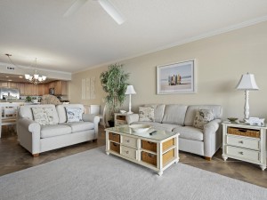 oceansmist302-18-living-area.jpg