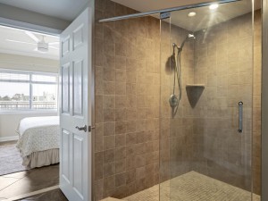 oceansmist302-27-bath-2.jpg