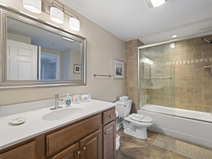 oceansmist302-30-bath-3.jpg