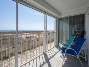 oceanone105-1-balcony.jpg