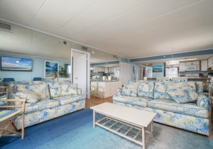 oceanone105-11-living-area.jpg