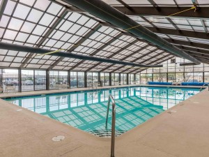 englishtowers-9b-indoor-pool.jpg
