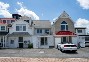 bayshore18-2-exterior-street-side.jpg