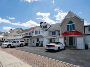 bayshore18-3-exterior-street-side.jpg
