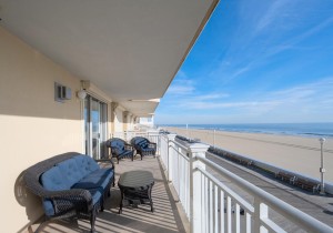 oceansmist301-1-of-balcony.jpg