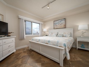 oceansmist301-16-bedroom-2.jpg
