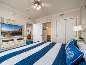 oceansmist301-20-bedroom-3.jpg