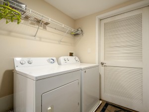 oceansmist301-22-laundry.jpg