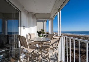 oceanone205-2-balcony.jpg