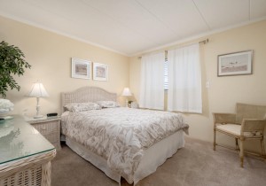 oceanone205-21-bedroom-2.jpg