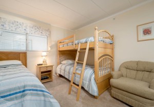 oceanone205-24-bedroom-3.jpg